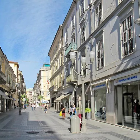 Bellavista 225s *
